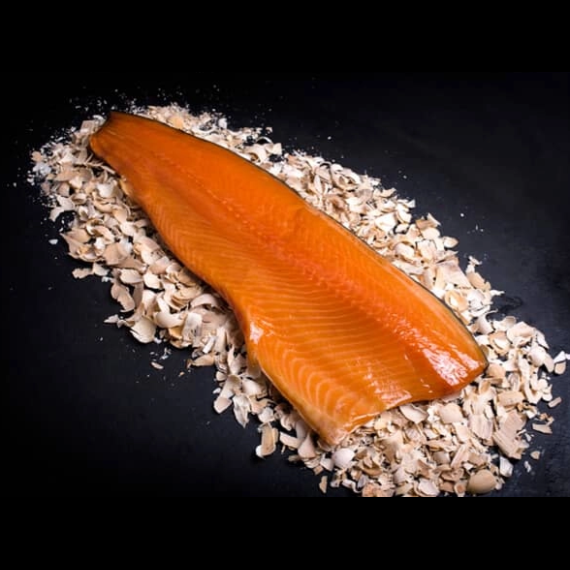 Hele zalmzijde - warm gerookt