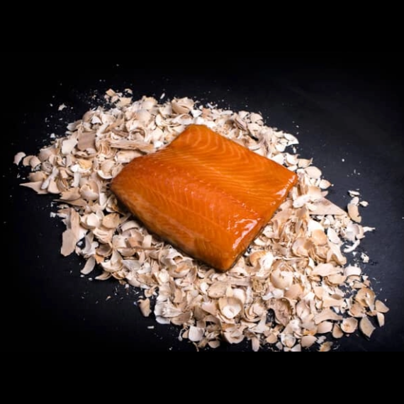 Halve zalmzijde - warm gerookt + relatiegeschenkdoosje